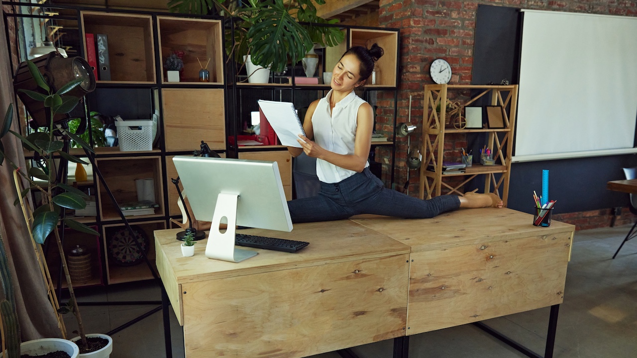 Image Artikel Dampak Positif dan Negatif Kerja Remote untuk Kesehatanmu! LinkAja